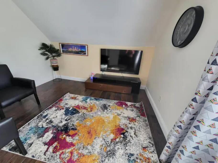 Uber Close To Ohio City, Cleveland Apartman Kültér fotó